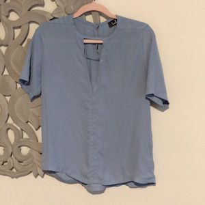 Lulu’s choker V neckline tee